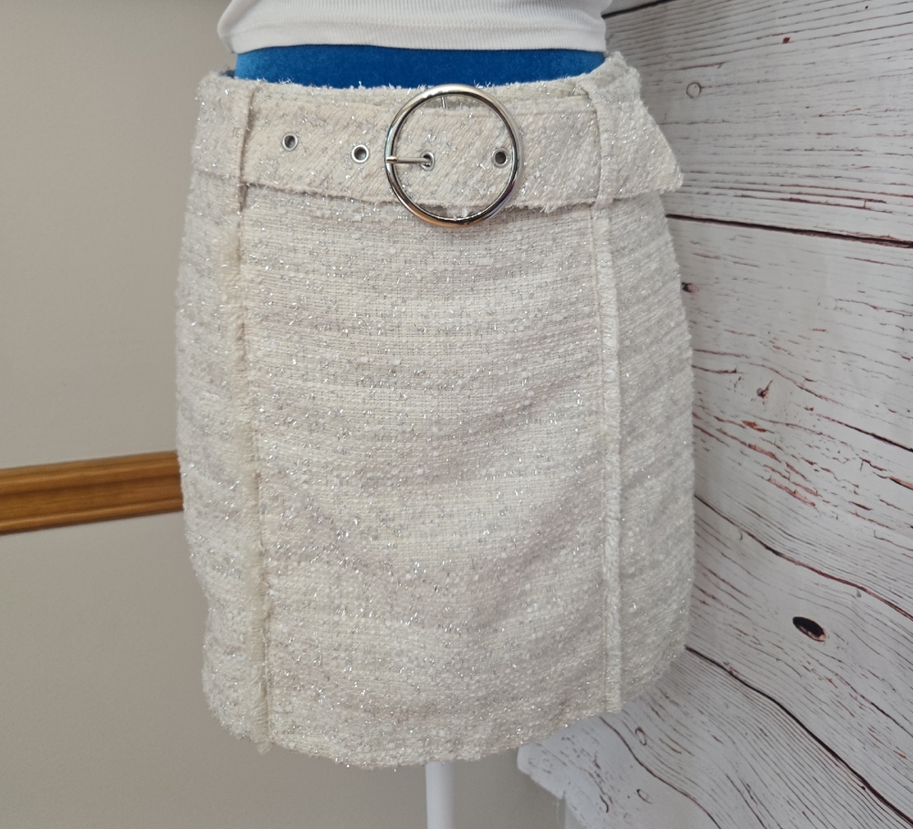 NWOT I.N.C Tweed Cream Mini Skirt Chunky Belt Full Lining Shimmer Size 4p